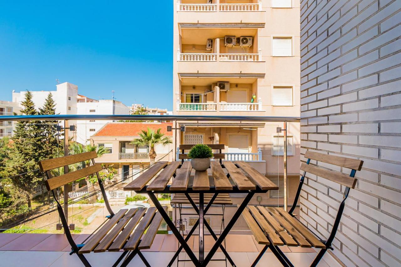 Apartamento Sunrise Orbiplaya Torrevieja Extérieur photo